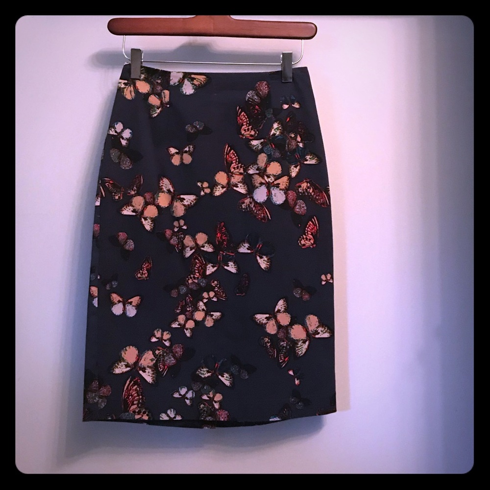 Halogen Fluttet Pencil Skirt